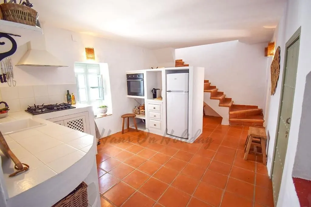 Calle Alta 37, Frigiliana Luxury 3 Bedroom Center Townhouse With Large Terrace And Sea Views Hansonholiday Rentals Spanien